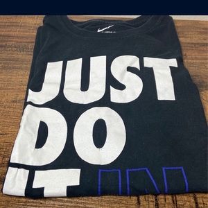 NIKE Just Do It graphic tee